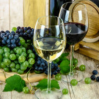 wino biae, wino czerwone, alkohol, winogrona